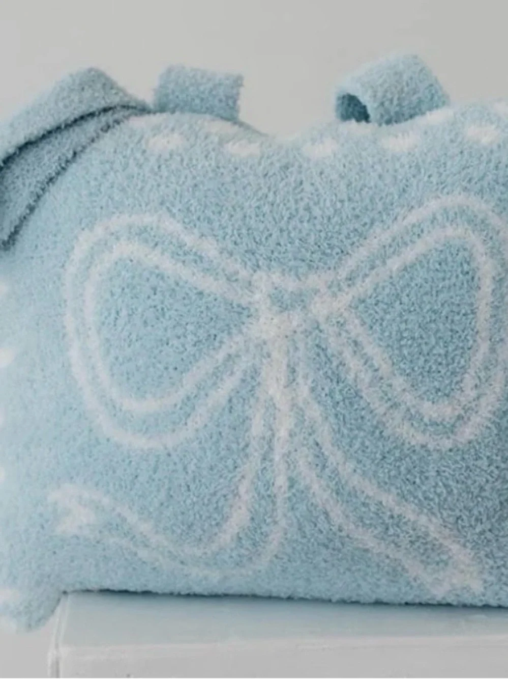 Cozy Bow Sherpa Throw Blanket - Light Blue